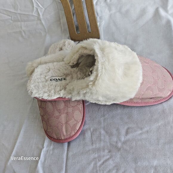 Coach Ziva Slippers Signature Jacquard Faux Fur Size 10B Pink NWT - Picture 4 of 8